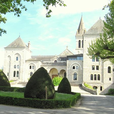 Logis Hotel Restaurant De La Montagne Noire Dourgne Exterior photo